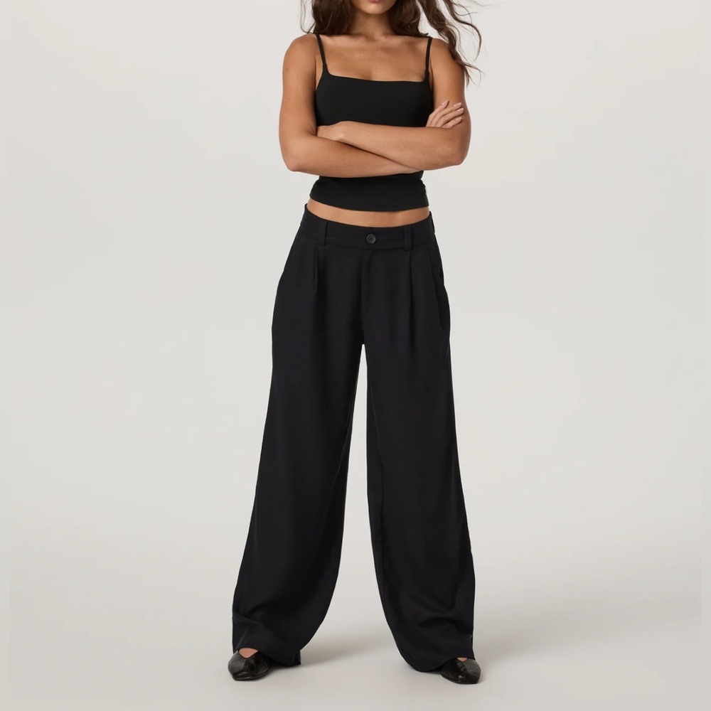 Vuori Trestles Twill Wideleg Large Black